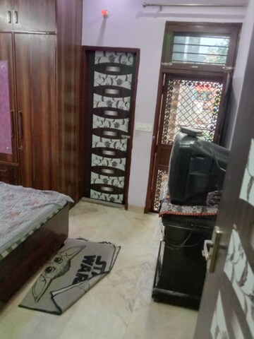 Bedroom in 2 BHK Builder Floor at Dharam Flats, Palam Vihar Extension – for Rent