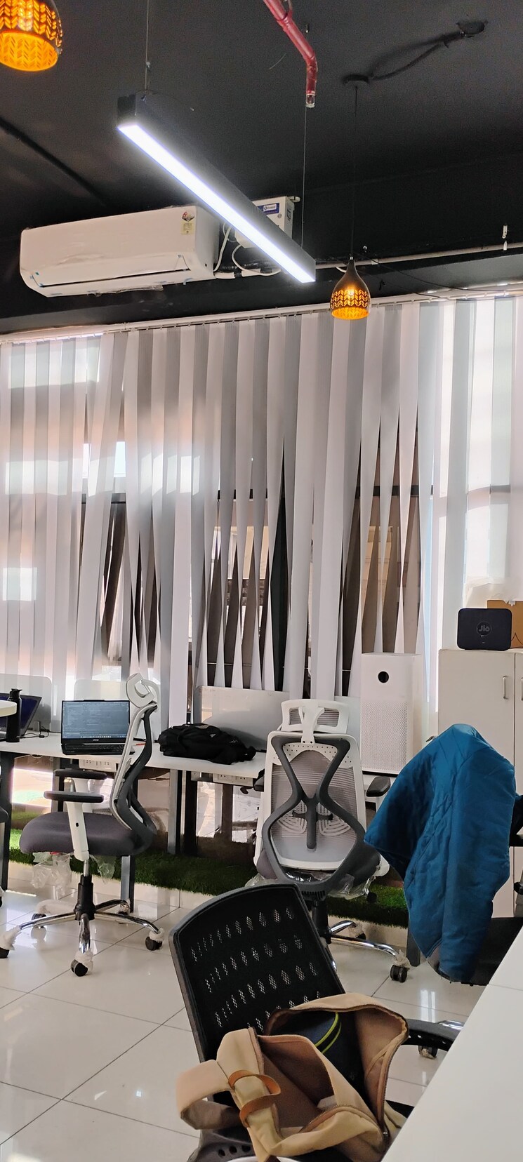 Team Area, sector 63 Commercial Office Space 1200 Sq.Ft. In Sector 63 Noida 9227535