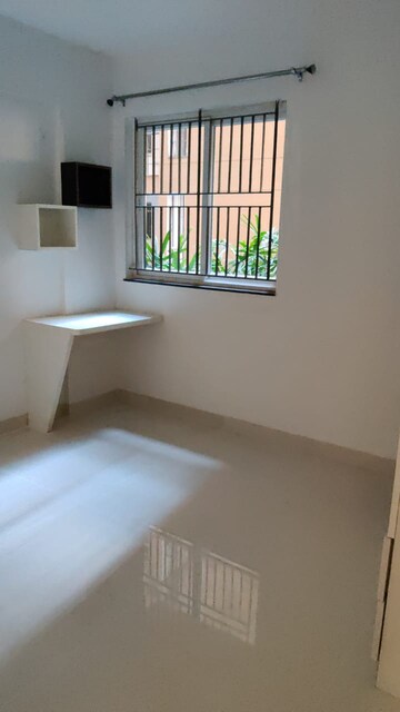 Room in 2.5 BHK Apartment at SNN Raj GreenBay, Electronic City Phase ii – for Sale