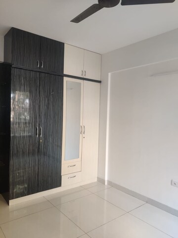 Room in 2.5 BHK Apartment at SNN Raj GreenBay, Electronic City Phase ii – for Sale