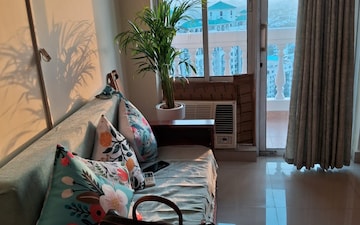 2 BHK Apartment For Rent in DLF Regency Park I, Dlf Phase iv