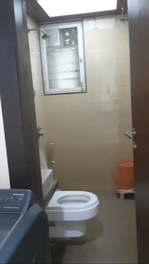 Master Bedroom in 4 BHK Apartment at Kabra Aurum, Goregaon West – for Sale