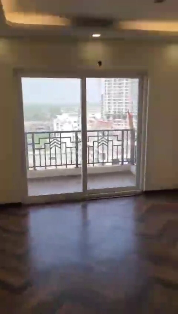 Room, ace-parkway 3 Bedroom 2190 Sq.Ft. Apartment In Sector 150 Noida 9227714