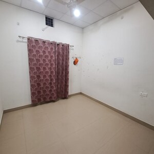 2 BHK Apartment For Rent in Rishita Manhattan, Gomti Nagar
