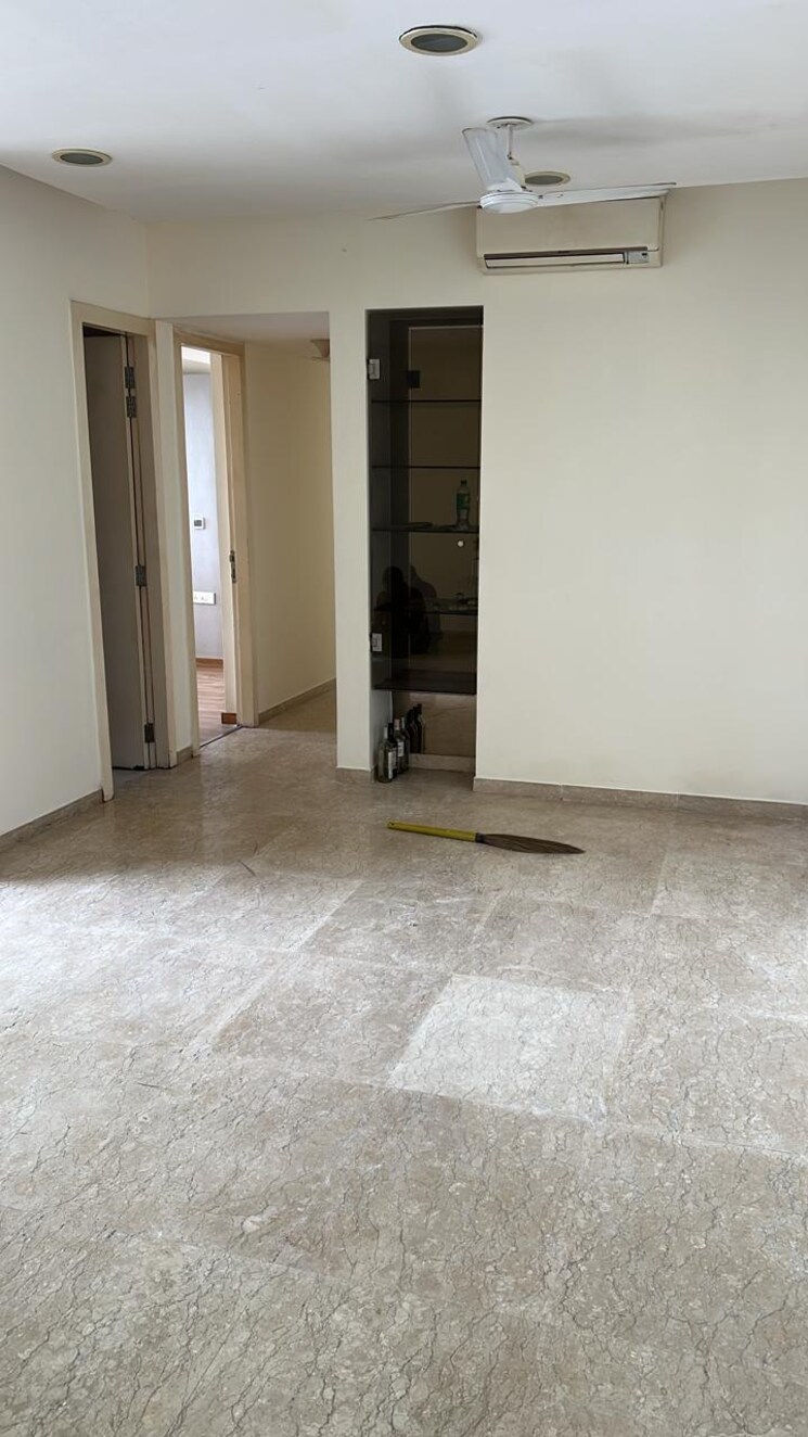 Room, lodha-fiorenza 2 Bedroom 950 Sq.Ft. Apartment In Goregaon East Mumbai 9227847