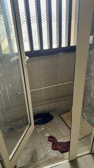 Bathroom in 2 BHK Apartment at Lodha Fiorenza, Goregaon East – for Rent