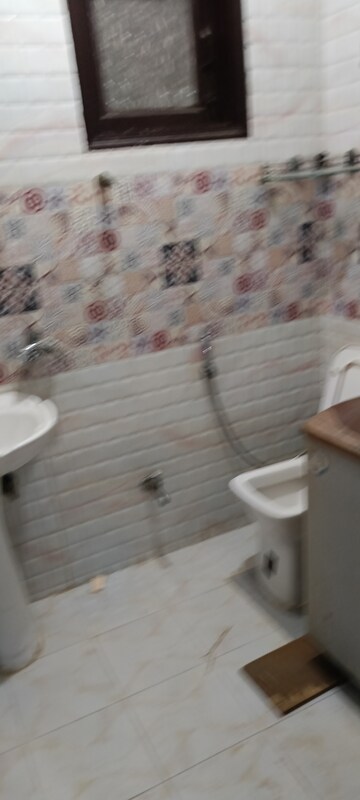 Bathroom in 2 BHK Builder Floor at Saket – for Rent