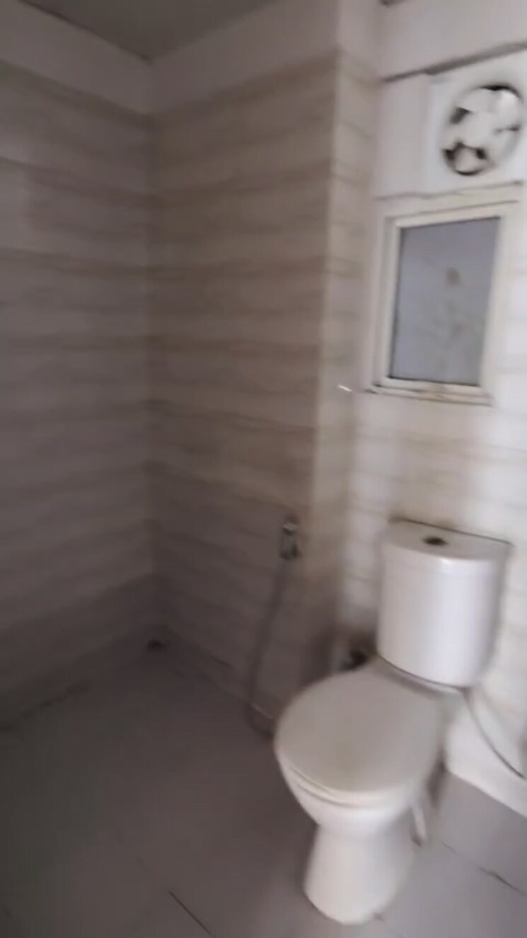 Bathroom, panchsheel-greens 2 Bedroom 1075 Sq.Ft. Apartment In Sector 16 Greater Noida Greater Noida 9227854