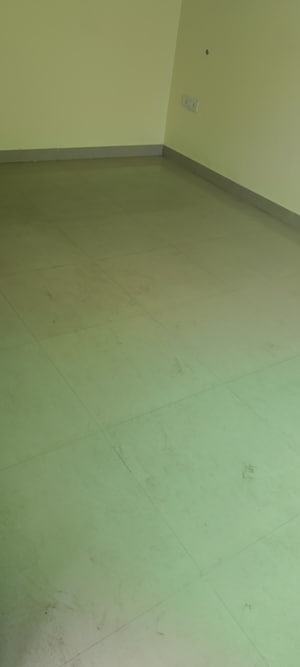 Room in 2 BHK Builder Floor at Saket – for Rent