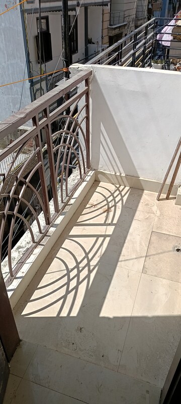 Balcony in 2 BHK Builder Floor at Saket – for Rent