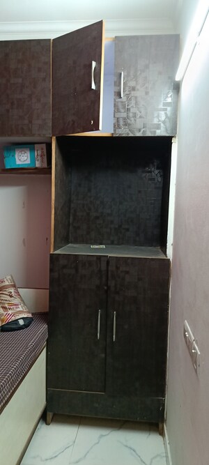 Furnished Amenities in 2 BHK Builder Floor at Saket – for Rent