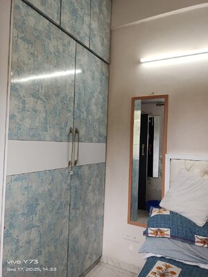 Room in 1 RK Apartment at Bandra West – for Rent