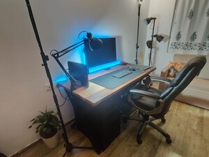 Team Area in 2 BHK Apartment at Pyramid Pride, Sector 76 – for Rent