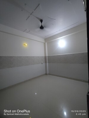 1 RK Builder Floor For Rent in Dwarka Mor