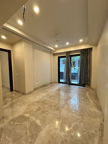Room in 3 BHK Apartment at Dwarkadhis City, Sector 23 – for Rent