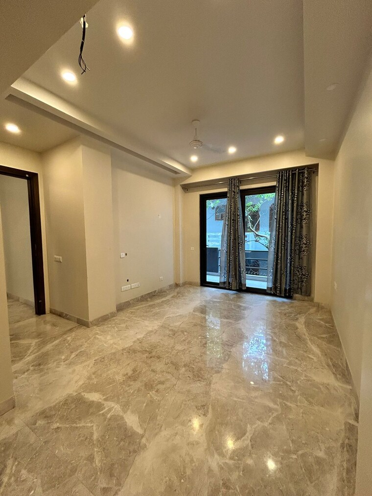 Room, dwarkadhis-city 3 Bedroom 1650 Sq.Ft. Apartment In Sector 23 Gurgaon 9227853