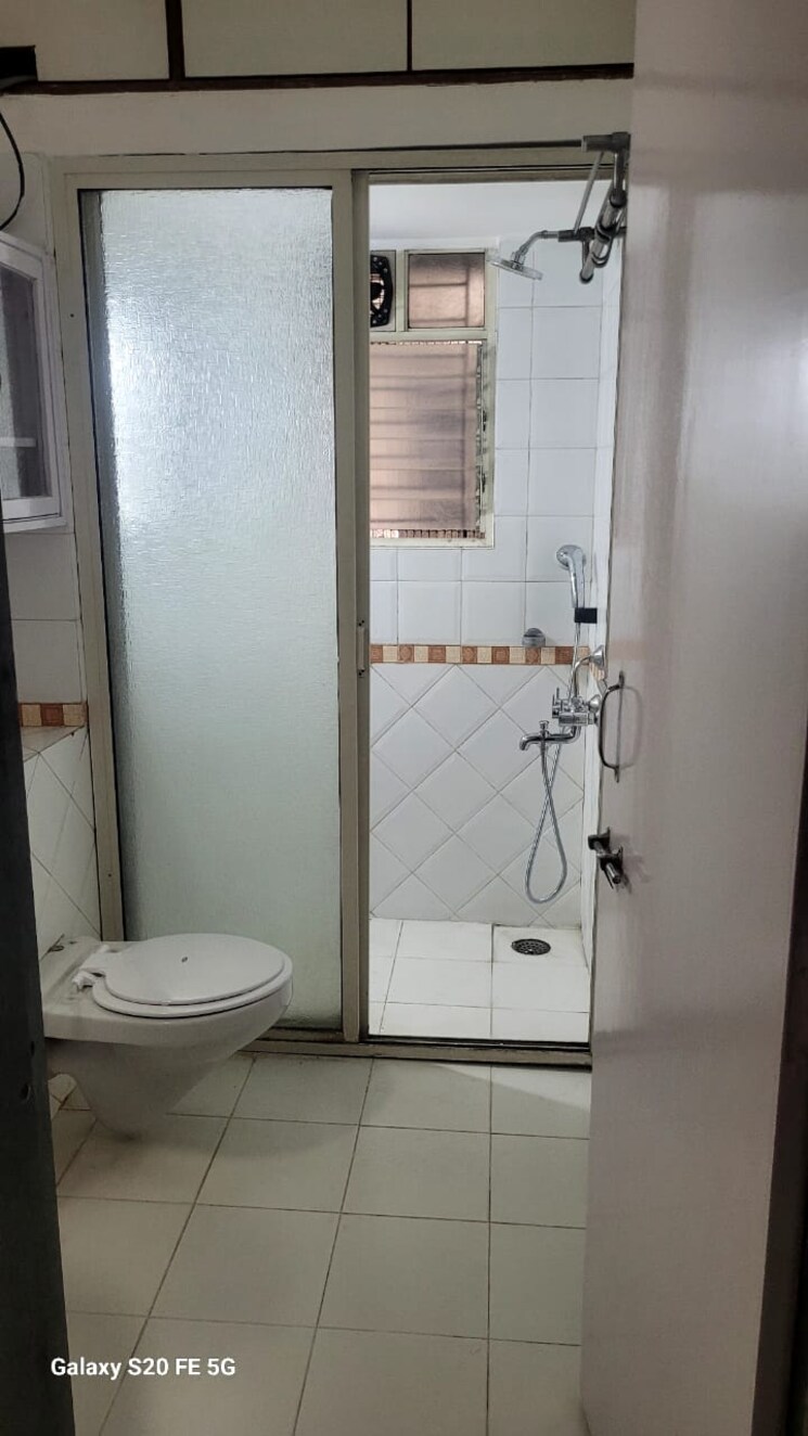 Bathroom, prabhat-apartment 3 Bedroom 1458 Sq.Ft. Apartment In Prabhat Road Pune 9227892