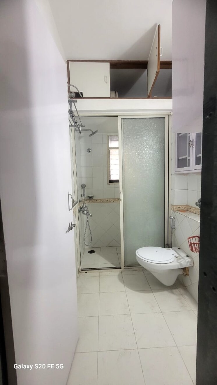 Bathroom, prabhat-apartment 3 Bedroom 1458 Sq.Ft. Apartment In Prabhat Road Pune 9227892