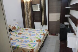 Bedroom in 3 BHK Apartment at Dhakoli – for Rent