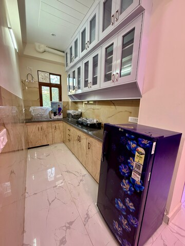 Kitchen in 2 BHK Builder Floor at Ardee City, Sector 52 – for Rent