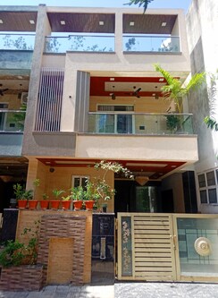 5 BHK + Pooja Room,Study Room Villa For Sale in Sodala