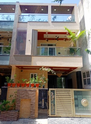 5 BHK Villa For Sale in Sodala