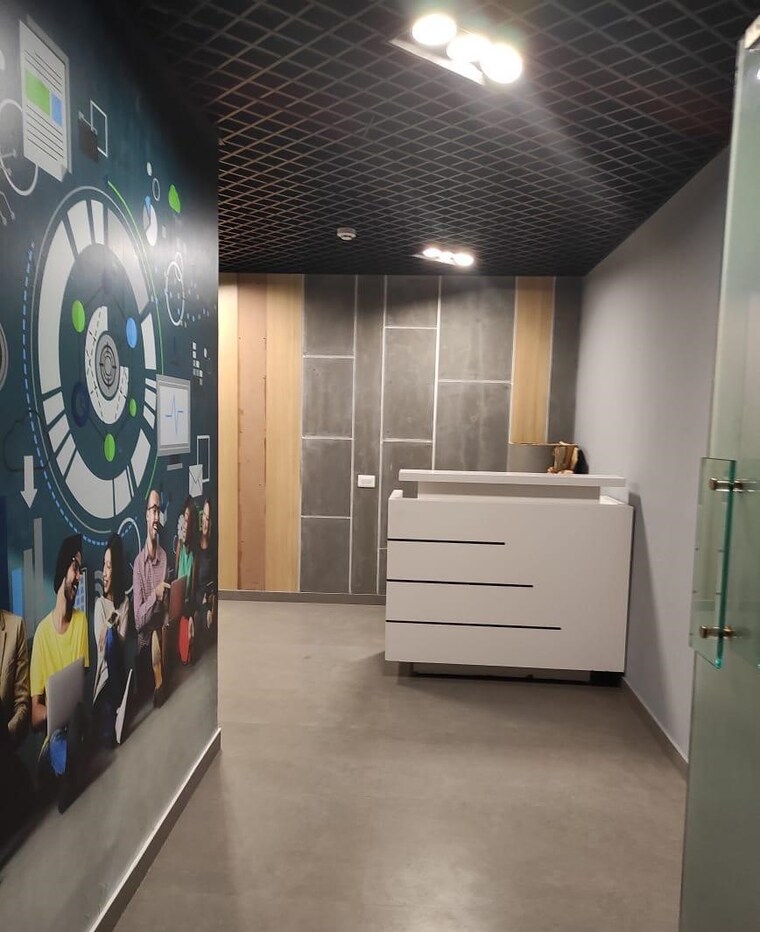  Parking, shivajinagar Commercial Office Space 4200 Sq.Ft. In Shivajinagar Pune 9227985