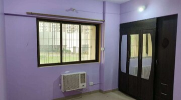 Room in 2 BHK Apartment at Runwal Garden City, Balkum Pada – for Rent