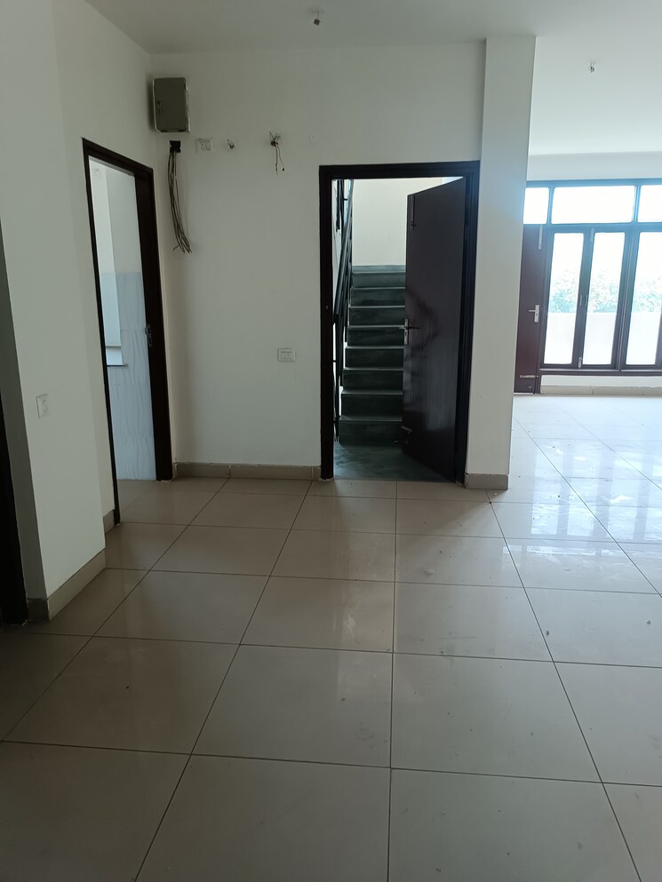 undefined, wave-prime-floors 2 Bedroom 926 Sq.Ft. Independent House In Wave City Ghaziabad 9227997