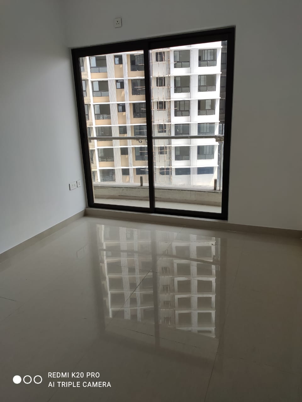 2 BHK Apartment For Rent in Sunteck City Avenue 4