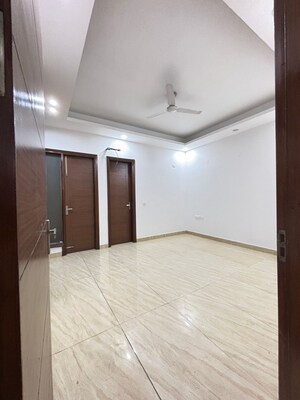 Room in 2 BHK Builder Floor at Chattarpur – for Rent