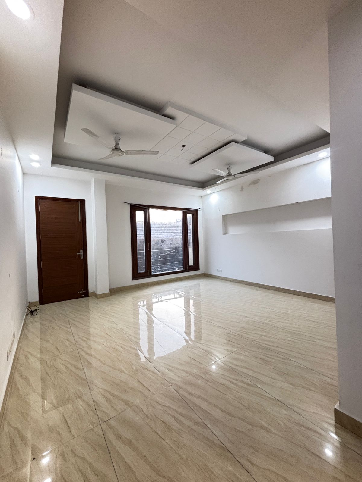 2 BHK Builder Floor For Rent in Chattarpur