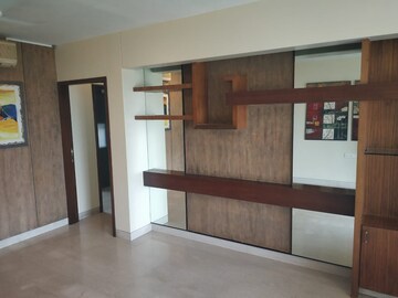 Bedroom in 2 BHK Apartment at Bandra West – for Rent