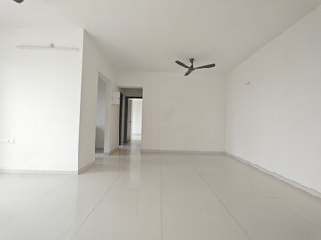 Room in 2 BHK Apartment at Marathon Nexzone Vega 1, New Panvel – for Rent
