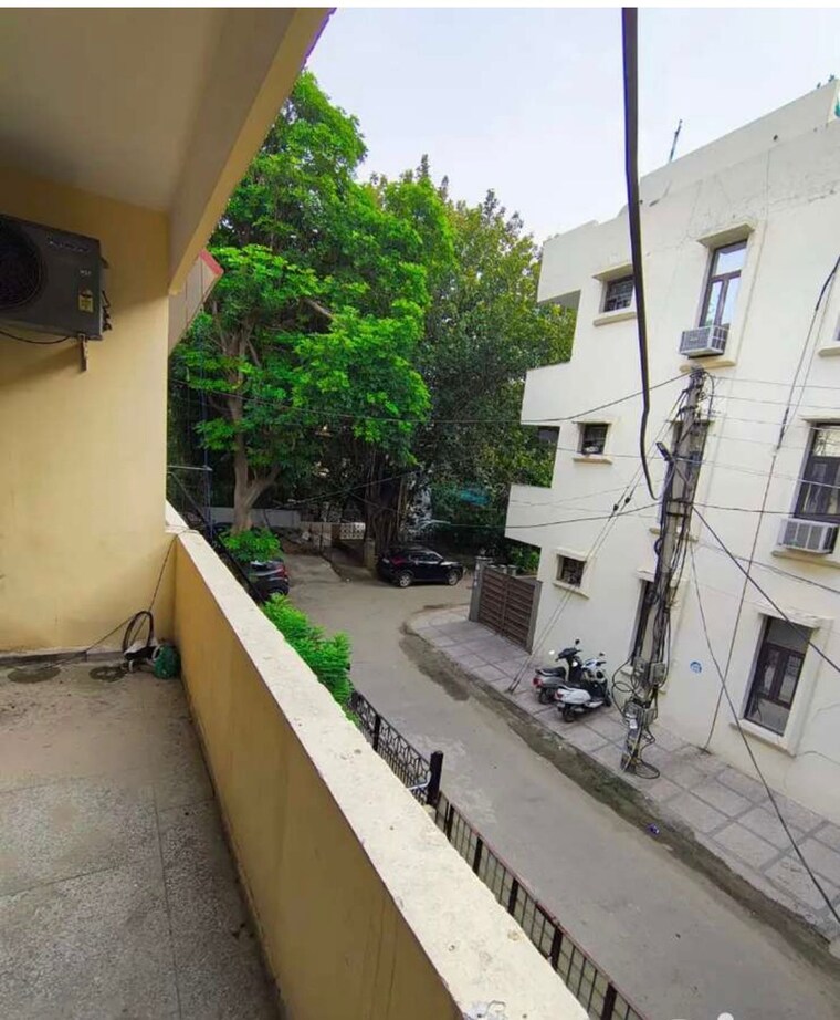 Balcony, palam vihar 3 Bedroom 66 Sq.Yd. Independent House In Palam Vihar Gurgaon 9228060