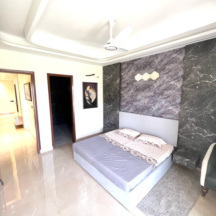 Team Area, amolik-aster-woods 3 Bedroom 180 Sq.Yd. Builder Floor In Sector 98 Faridabad 9228225