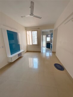 2 BHK Apartment For Sale in Shree Vardhman Green Court