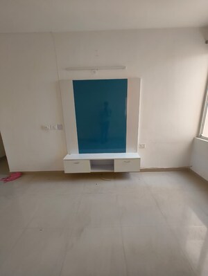 Room in 2 BHK Apartment at Shree Vardhman Green Court, Sector 90 – for Sale