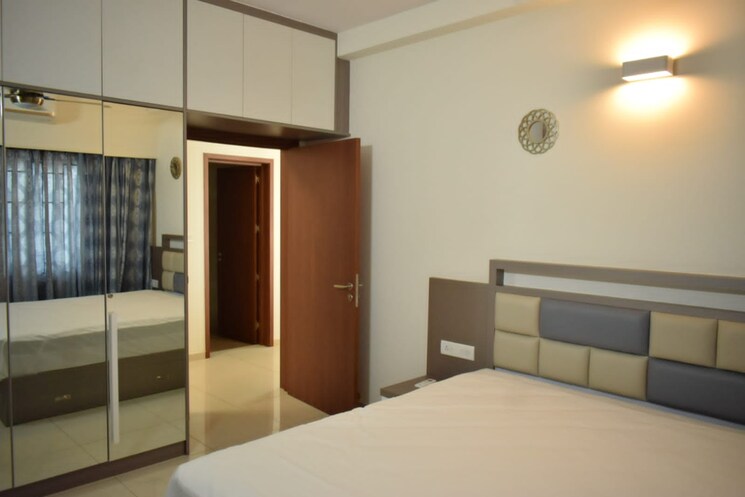 Room, l-t-raintree-boulevard 3 Bedroom 1655 Sq.Ft. Apartment In Hebbal Bangalore 9228213