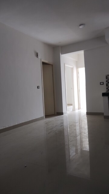 Furnished Amenities in 3 BHK Apartment at ROF Alante, Sector 108 – for Rent