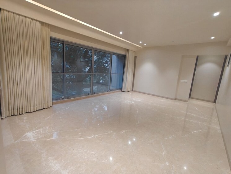 Room, khar west 3 Bedroom 1200 Sq.Ft. Apartment In Khar West Mumbai 9228252