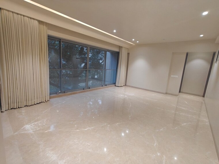 Room, khar west 3 Bedroom 1200 Sq.Ft. Apartment In Khar West Mumbai 9228252
