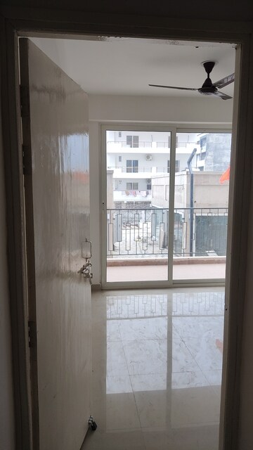Room in 3 BHK Apartment at ROF Alante, Sector 108 – for Rent