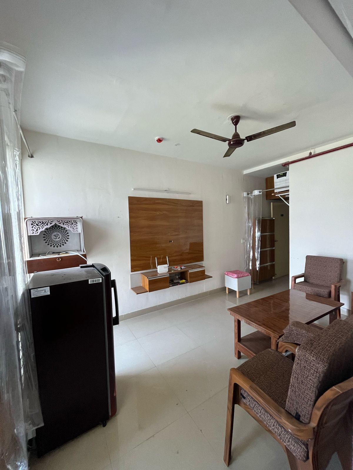 2 BHK + Study Room Apartment For Rent in Zara Rossa