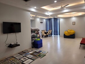 Living Room in 3 BHK Independent House at Sector 22 – for Rent