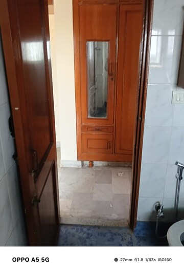 Bathroom in 3 BHK Apartment at DPS Housing Society, Sector 51 – for Rent