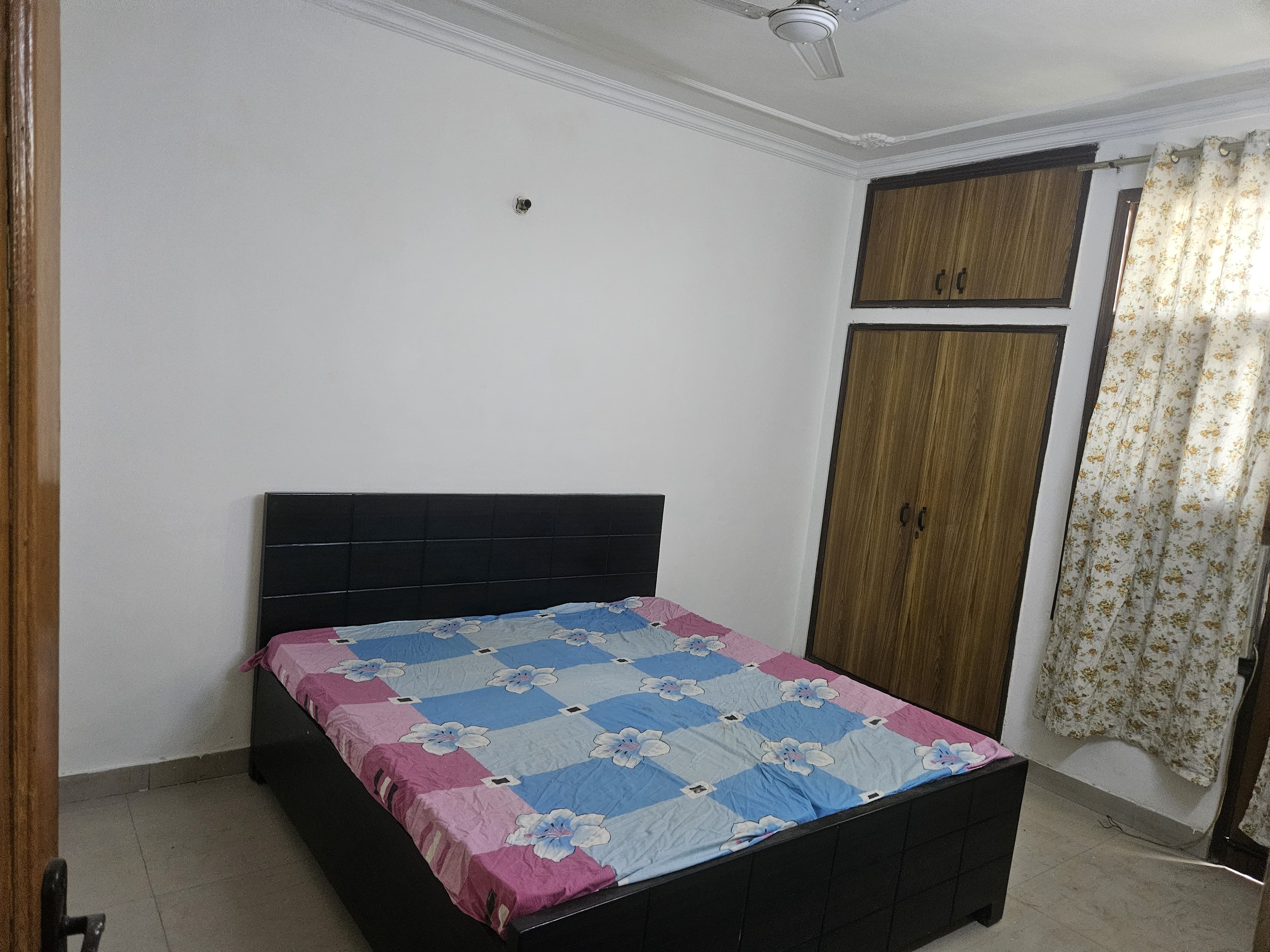 1 BHK Independent House For Rent in Sector 41