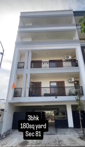 3 BHK Builder Floor – Exterior View View at BPTP District, Sector 81 - for Sale