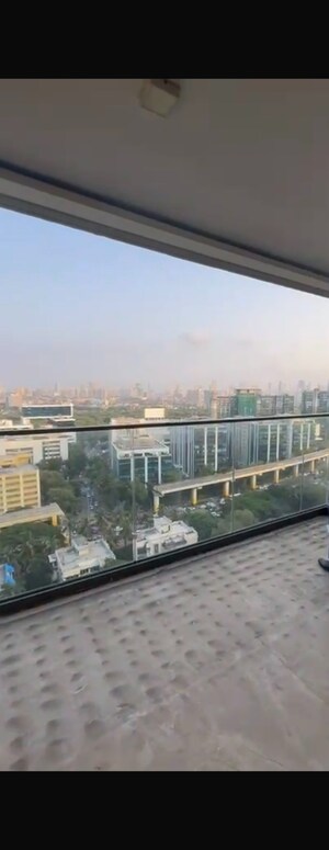 4 BHK Apartment For Rent in Rustomjee Seasons Bandra East, Bandra East