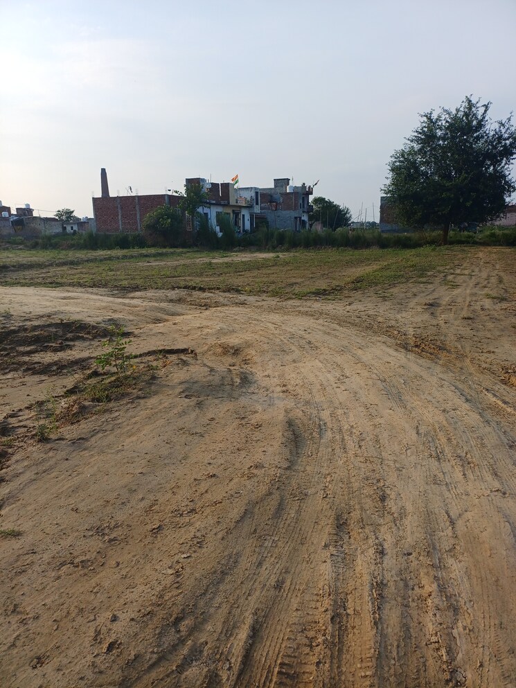 undefined, bhopani  72 Sq.Yd. Plot In Bhopani Faridabad 9228558